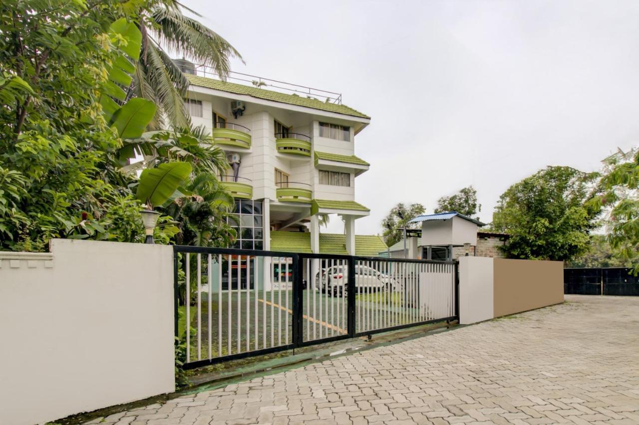 Collection O 75308 Floatel International Beach Resort Kannur Exterior foto